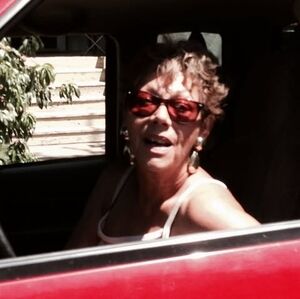 Meet your Posher, Lynda